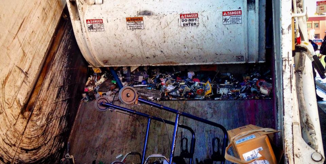 trash compacter