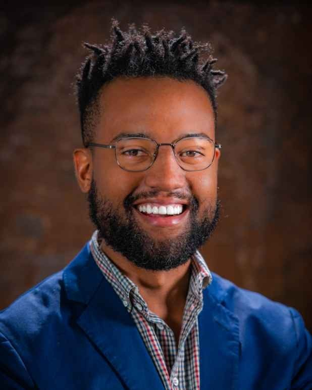 Headshot of Stephen WIlson