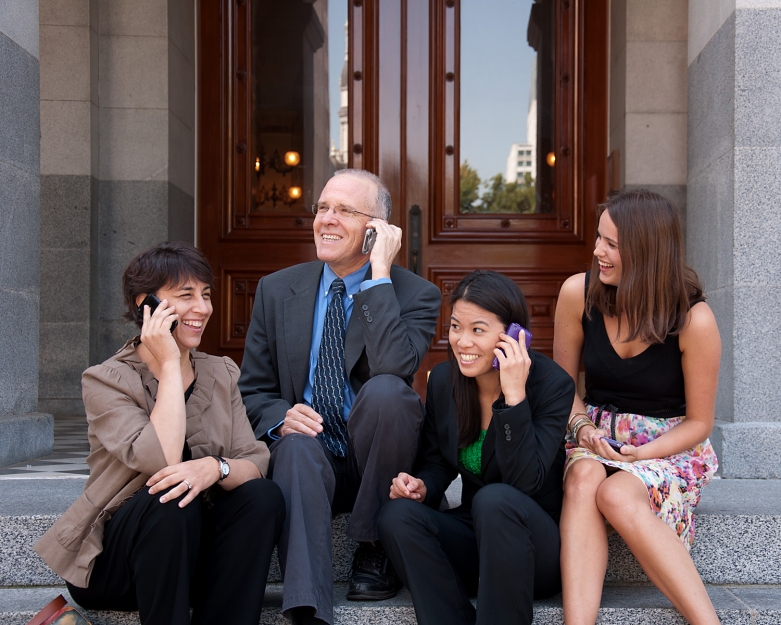 people making phone calls