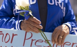 Image of TPS advocate by Sam Comen, www.samcomen.com