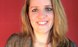 Headshot of Emi MacLean