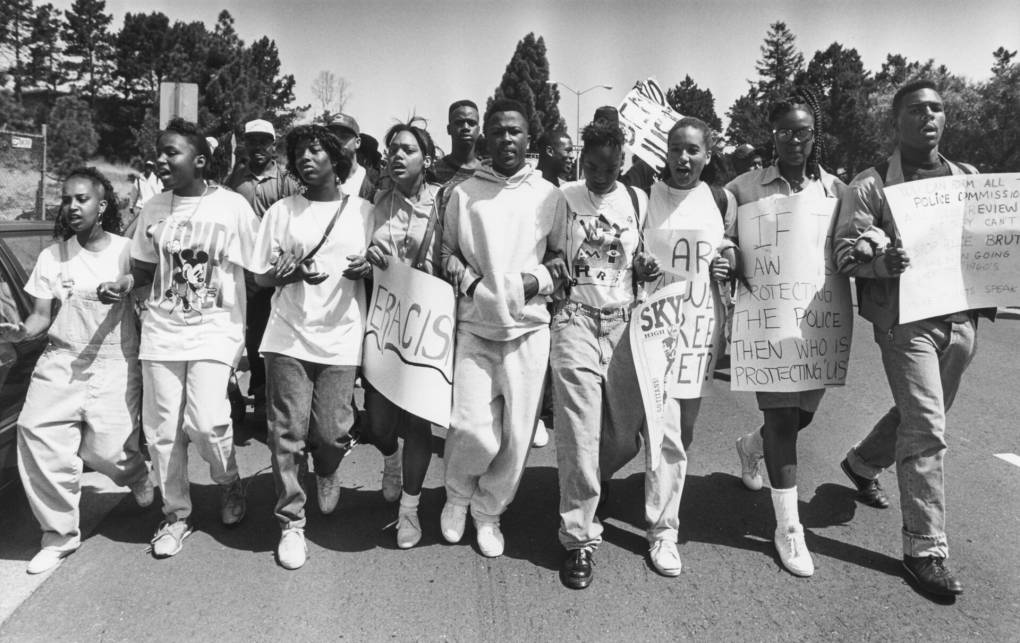 Students from Oakland's Skyline High School march in protest on May 1, 1992, after the verdict in the Rodney King beating. (Gary Reyes/Media News Group/Oakland Tribune via Getty Images)